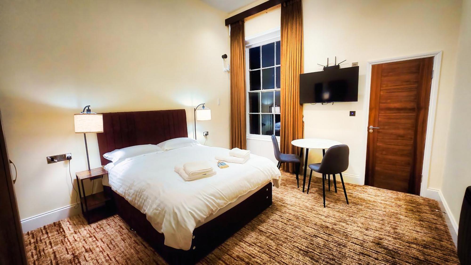 Carlton Hotel 韦茅斯 外观 照片