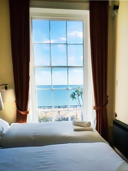 Carlton Hotel 韦茅斯 客房 照片