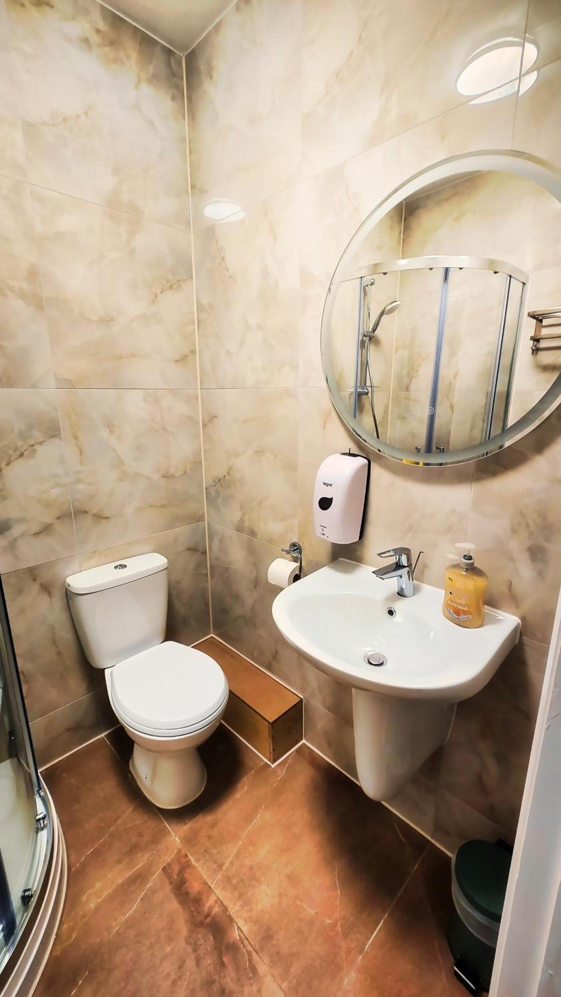Carlton Hotel 韦茅斯 外观 照片