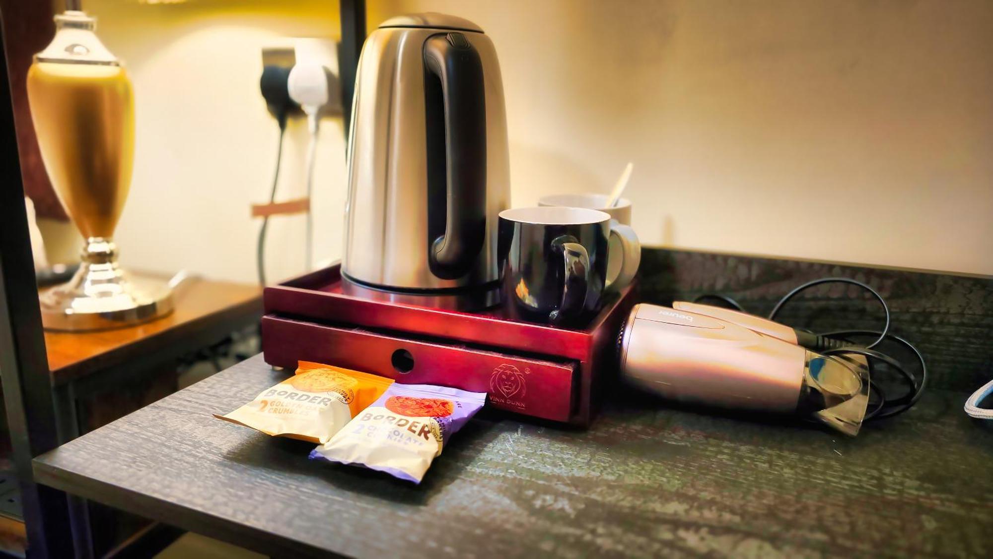Carlton Hotel 韦茅斯 外观 照片